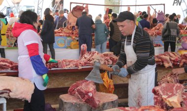 Екібастұздықтар тоғыз ауыл өндірушілерінің өнімдерін төмендетілген бағамен сатып алды