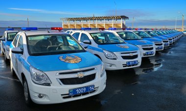 Ключи от новых служебных машин вручили павлодарским полицейским