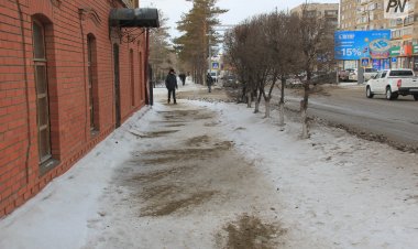 Лайықты балама жоқ: Павлодар қаласының әкімі құмға қатысты шағымдарға жауап берді