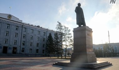 Павлодарские депутаты вместе с прокуратурой объединились против бюрократии