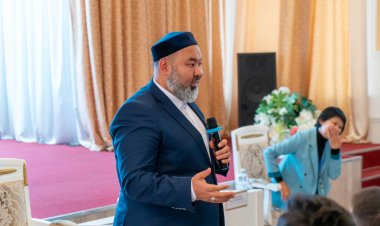 Павлодар облысының бас имамы студенттермен кездесті