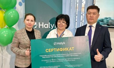 Павлодарский банк подарил городу инватакси