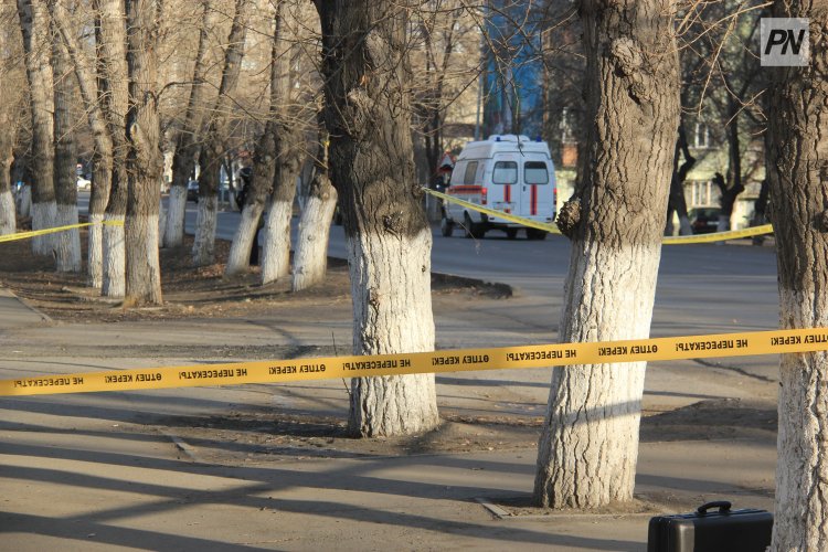 Спецслужбы Павлодара проверили сообщение о бомбе в торговом доме