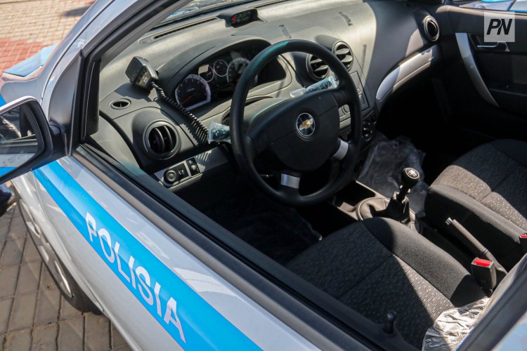 Ақсуда учаскелік инспектор алаяқтардың қармағына түсе жаздаған ер адамға көмек етті