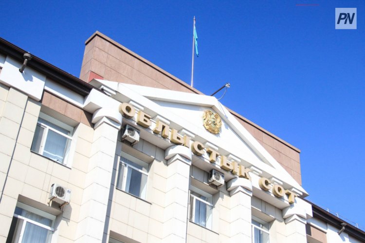 Экс-прокурора из Павлодара осудили за мошенничество