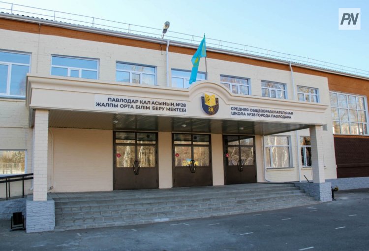 Павлодардағы екі мектепте құрылыс жұмыстары қарқынды түрде жүргізілуде