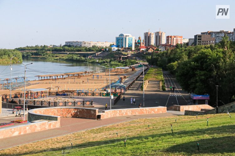 В Павлодаре приступили к ремонту набережной