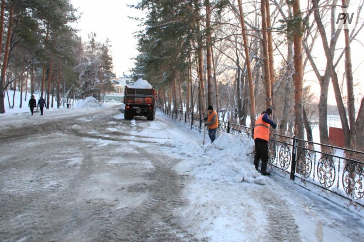 Сколько снега вывезли с улиц Павлодара, рассказали коммунальщики