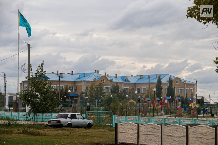 Аққулылық оқушы туған ауылының тарихы туралы кітап шығарды