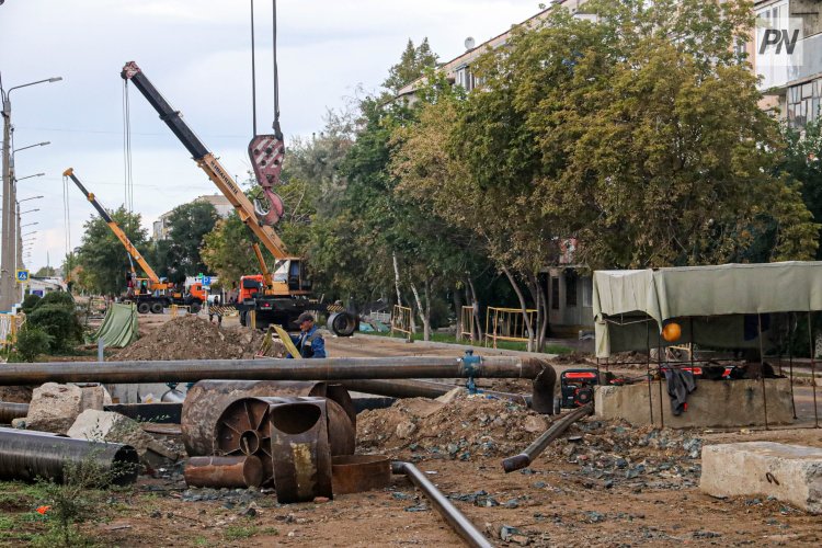 Екібастұз әкімі жылу магистральдерінің қайта құру жұмыстарын тексерді