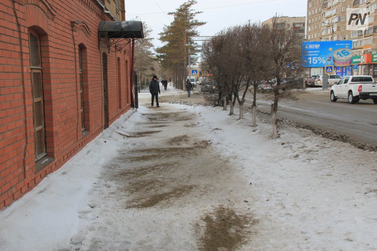 Лайықты балама жоқ: Павлодар қаласының әкімі құмға қатысты шағымдарға жауап берді