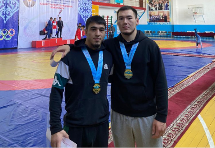 Павлодарцы выиграли чемпионат Казахстана по борьбе на поясах