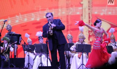 Маэстро джаза подготовил праздничную программу для павлодарцев