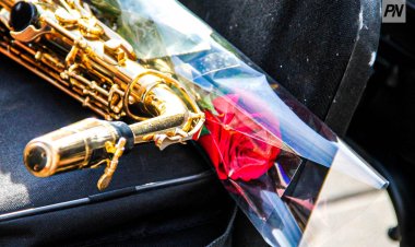 Павлодар әйелдерін облыстық мұражайда құттықтайды