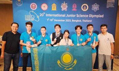 Павлодарлық оқушылар Бангкокта өткен халықаралық олимпиададан жүлдемен оралды