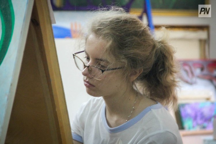 Павлодарские школьники нарисовали семейные истории
