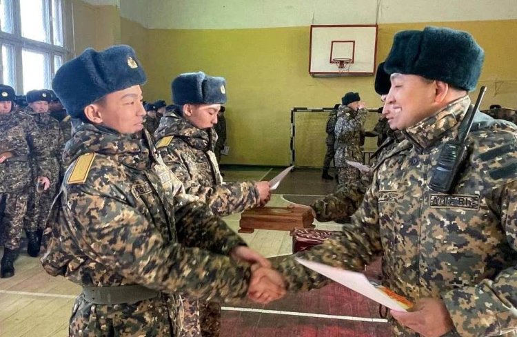 Павлодарских солдат поблагодарили за службу