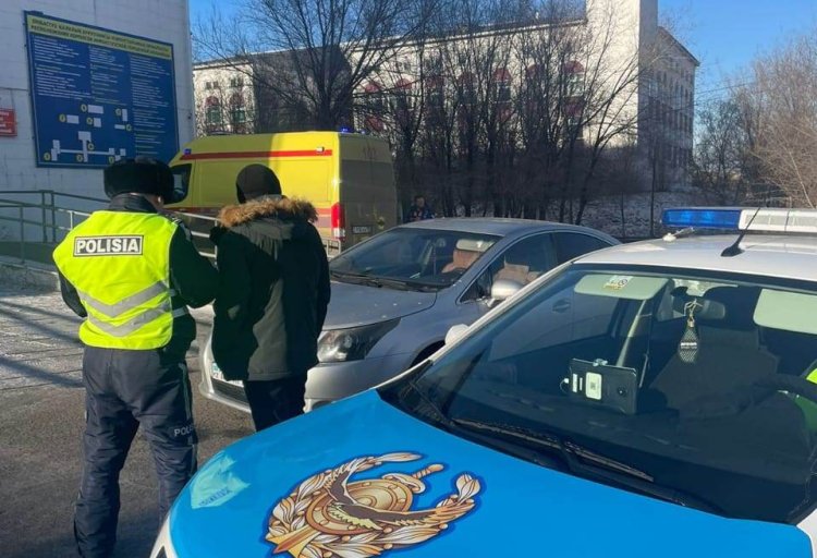 Екібастұзда жедел жәрдемге жол бермеген жүргізуші жазаланды