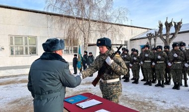 Павлодарда жүзден астам жас сарбаз әскери ант берді