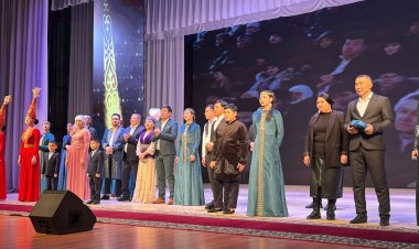 Екібастұзда мәдениет қайраткеріне арналған еске алу кешінде бейне-фильм көрсетілді