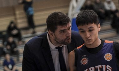 Павлодарлық баскетболшылар жанкүйерлерін жерге қаратты