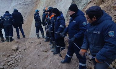 Майқайың кенішінде қатты жел мен боран іздеу жұмыстарын қиындатуда