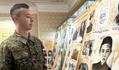Гладиолиус, минерал, мұздық: Павлодарлық ұландықтар  Сәтбаев жайлы деректерге таң қалды