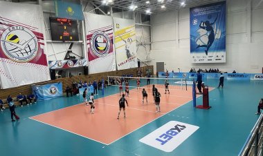 Павлодарлық волейболшылар Петропавлда жеңісті жұлып алды
