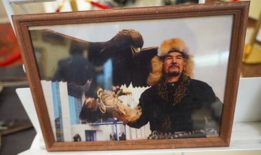 Павлодарда белгілі құсбегінің жеке заттары музейге тапсырылды