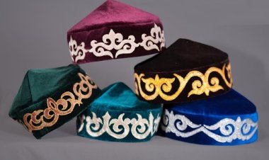 Дефиле в тюбетейках показали павлодарцам