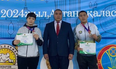 Павлодарлық пауэрлифтерлер ел біріншілігінен жүлделі оралды