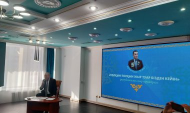 Астанада павлодарлық ақынның құрметіне кітап көрмесі ашылды
