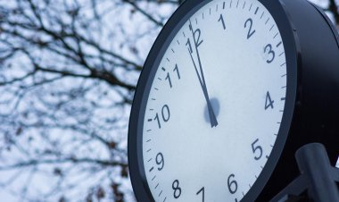 Перевод на час назад: павлодарцам рассказали, как перейти на новое время в гаджетах