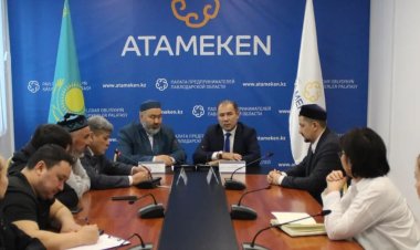 Павлодарлық бизнесмендерге Рамазан айындағы ережелер туралы айтып берді