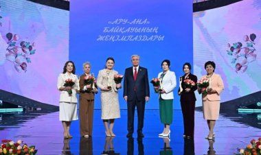 Президент: Әйелдерге жан-жақты жағдай жасау – мемлекеттік саясаттың негізгі басымдығы