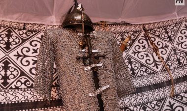 Павлодарлық студенттер әр бейсенбінде ұлттық киіммен жүруді әдетке айналдырған