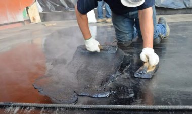 Почему кровли некоторых павлодарских многоэтажек не восстановили после урагана