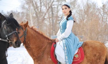 Полицейские Павлодарского района сменили форму на национальные костюмы
