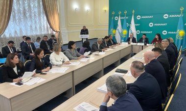 Партийцы обеспокоены состоянием канала «Иртыш – Караганда»