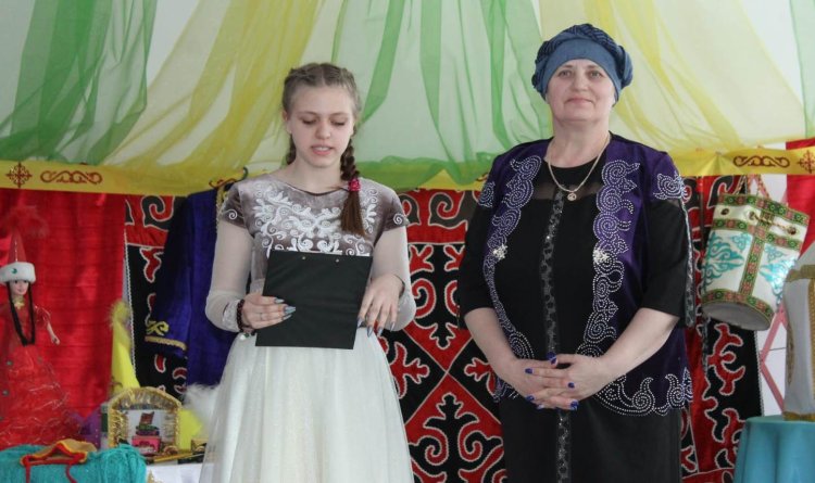 Конкурс для школьниц с мамами организовали в Павлодаре