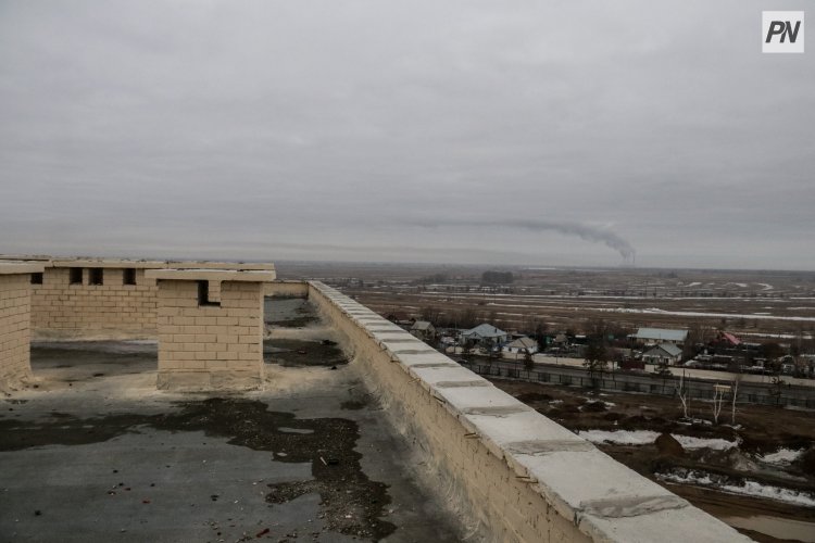 Павлодарда көпқабатты үйдің төбесінде жүрген оқушылар анықталды