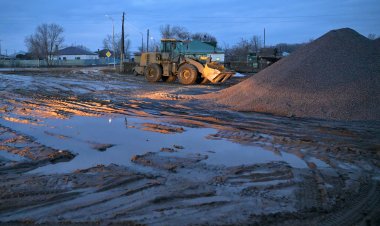 Су тасқыны: Павлодар облысында республикалық жол қалыпқа келтірілді