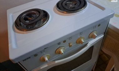 Қызып кеткен: Павлодарлық тұрғын жарамсыз плита үшін ақшасын қайтарып алды