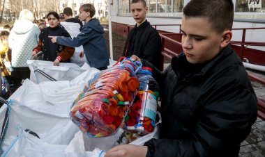 Павлодарские школьники собрали пластиковые «крышки помощи»