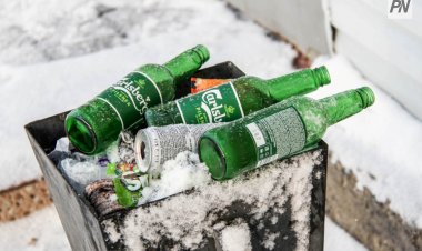 Ақсуда балконнан қоқыс лақтырған тұрғын жазаланды