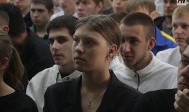 Павлодарским студентам рассказали, как начать карьеру на Казахстанском электролизном заводе