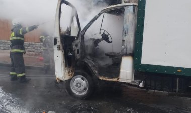 В Павлодаре загорелась «ГАЗель»