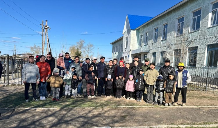 «Высадили с любовью»: аллея из сосен появилась в Щербактинском районе