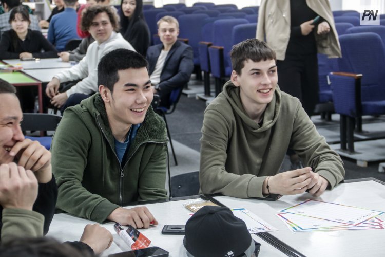 Павлодарским студентам рассказали о перспективах работы в ERG Service
