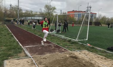 Павлодарда мектеп оқушылары жеңіл атлетикадан бәйгеге түсті